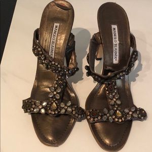 Manolo Blahnik bronze heels